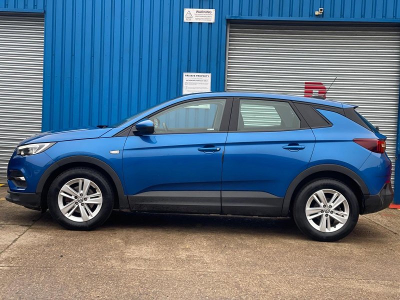 VAUXHALL GRANDLAND X